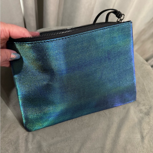 Blue Gradient Clutch - Picture 5 of 5
